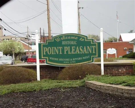 Point Pleasant and the Mothman Museum, WV